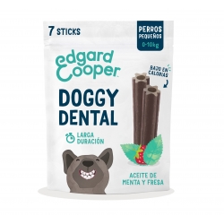 Sticks dentales para perros pequeños Edgard & Cooper con menta y fresa