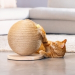 Rascador para Gatos Bola de Madera Designed By Lotte